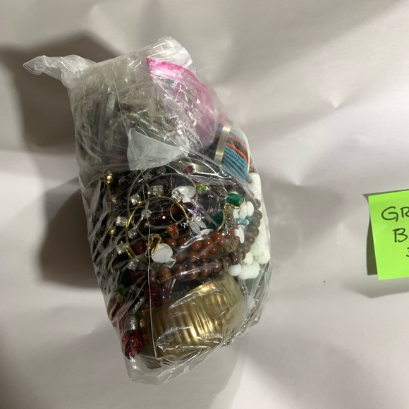 GRAB BAG #3 large bag of USED JEWELERY - Picture 7 of 8
